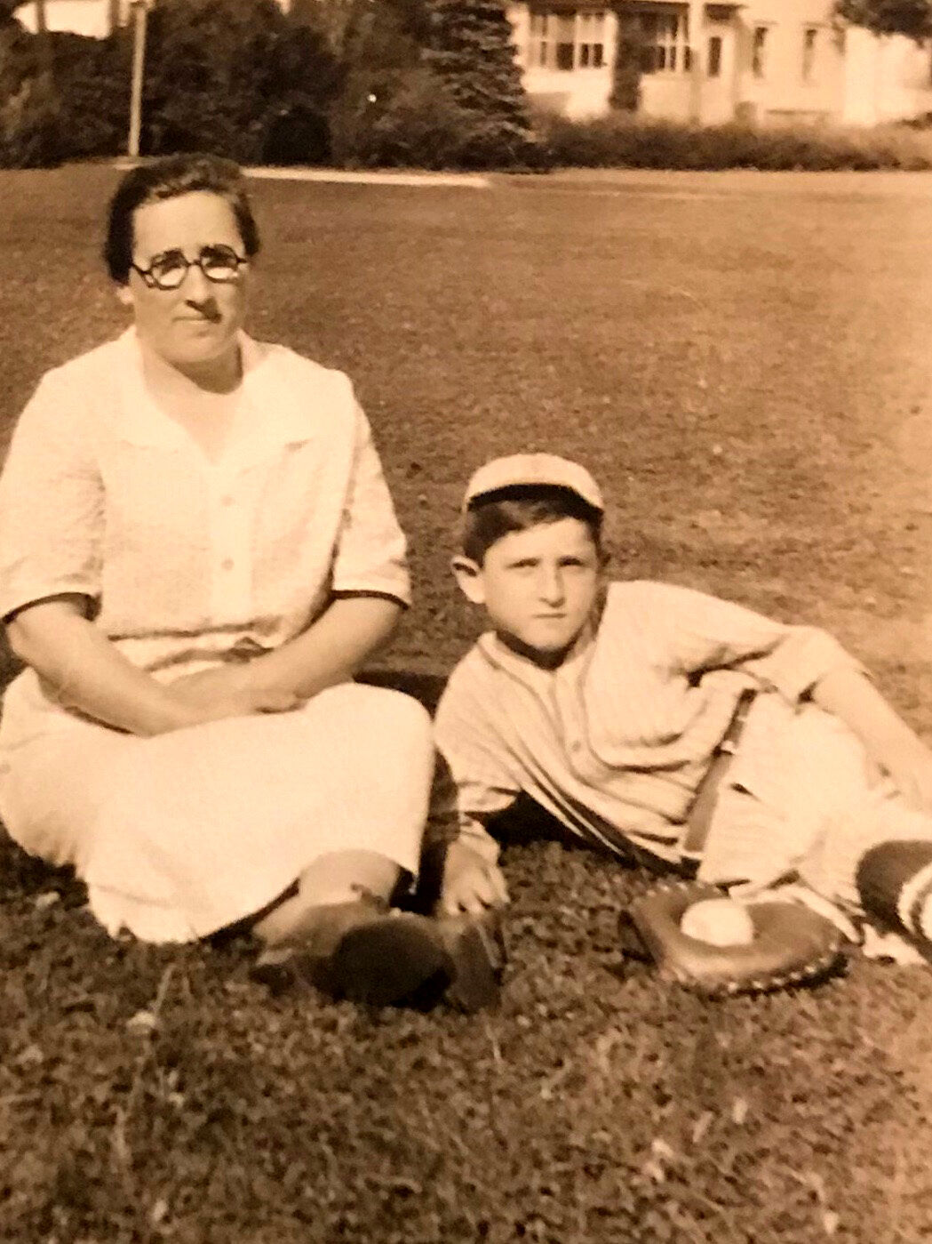 Abe Brown and mother Bertha Brown.jpeg